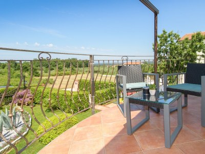 Apartment One bedroom apartment with terrace and sea view Stranići, Poreč A-24558-b - Outdoor photo 18