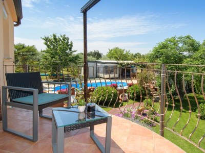 Apartment One bedroom apartment with terrace and sea view Stranići, Poreč A-24558-b - Outdoor photo 19