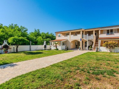 Apartment One bedroom apartment with balcony Zukve, Zadar A-24559-e - Outdoor photo 2
