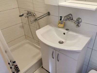 Apartment Two bedroom apartment near beach Luka Dubrava, Pelješac A-24568-a - Outdoor photo 9