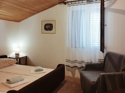 Apartment Two bedroom apartment with balcony and sea view Mandre, Pag A-24574-a - Outdoor photo 8