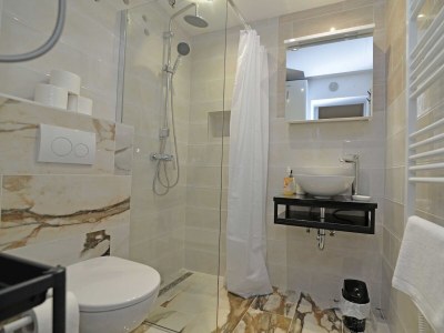 Apartment One bedroom apartment with air-conditioning Veli Lošinj, Lošinj A-24590-a - Outdoor photo 13