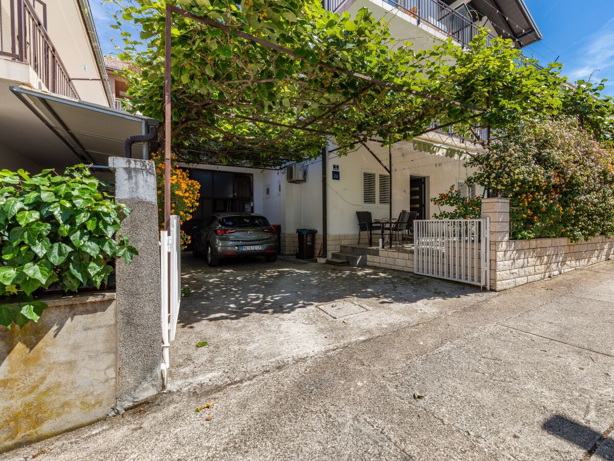 Apartment Comfortable and spacious apartment with terrace Podaca, Makarska A-516-a - Outdoor photo 4