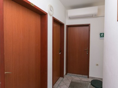 Apartment Comfortable and spacious apartment with terrace Podaca, Makarska A-516-a - Outdoor photo 36