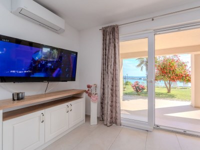 Apartment Three bedroom apartment near beach Privlaka, Zadar A-24599-a - Outdoor photo 16