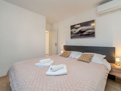 Apartment Three bedroom apartment near beach Privlaka, Zadar A-24599-a - Outdoor photo 23