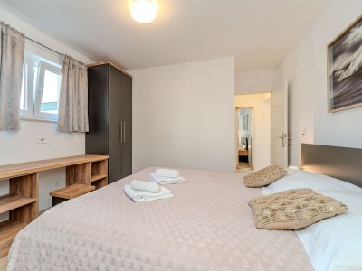 Apartment Three bedroom apartment near beach Privlaka, Zadar A-24599-a - Outdoor photo 24