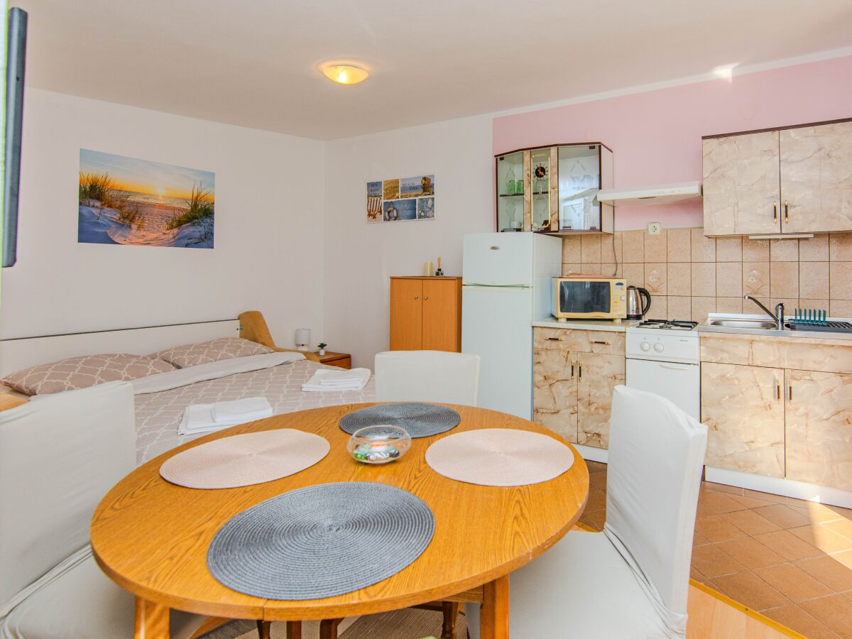 Apartment One bedroom apartment with terrace Vir A-24608-a - Outdoor photo 5