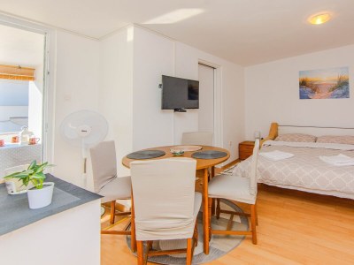 Apartment One bedroom apartment with terrace Vir A-24608-a in Vir - Apartment