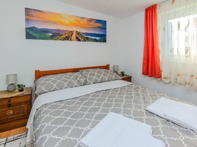 Apartment One bedroom apartment with terrace Vir A-24608-a - Outdoor photo 8