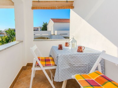 Apartment One bedroom apartment with terrace Vir A-24608-a - Outdoor photo 11