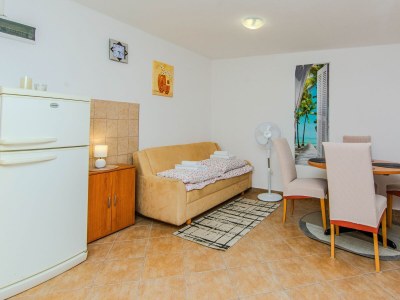 Apartment One bedroom apartment with terrace Vir A-24608-b - Outdoor photo 5