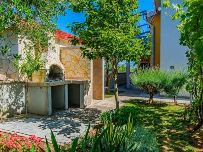 Apartment Two bedroom apartment with terrace Privlaka, Zadar A-24611-a - Outdoor photo 6