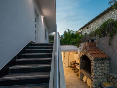 Apartment Two bedroom apartment with terrace and sea view Seget Vranjica, Trogir A-978-b - Outdoor photo 9