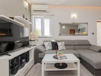 Apartment One bedroom apartment with air-conditioning Split A-24631-a - Outdoor photo 6