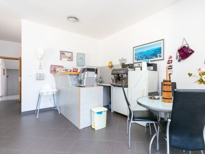 Apartment One bedroom apartment with balcony and sea view Tučepi, Makarska A-24643-c - Outdoor photo 16