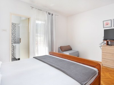 Apartment Three bedroom apartment with terrace and sea view Arbanija, Čiovo A-1125-a - Outdoor photo 30