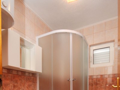 Apartment Two bedroom apartment near beach Tučepi, Makarska A-2694-a - Outdoor photo 16