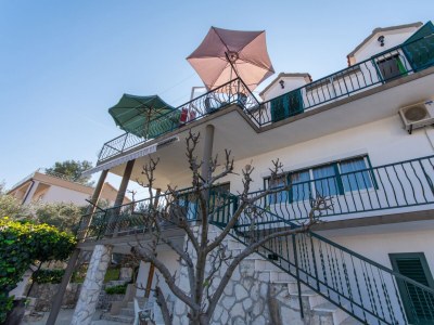 Apartment Two bedroom apartment with terrace and sea view Slatine, Čiovo A-1126-c - Outdoor photo 5