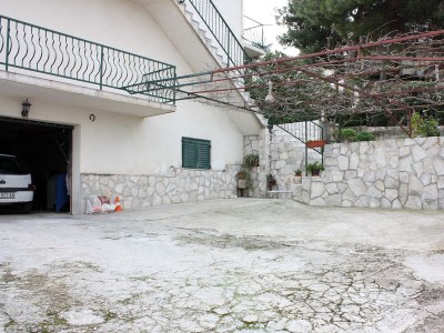 Apartment Two bedroom apartment with terrace and sea view Slatine, Čiovo A-1126-c - Outdoor photo 13