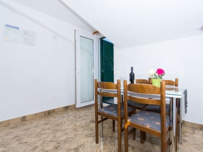 Apartment Two bedroom apartment with terrace and sea view Slatine, Čiovo A-1126-c - Outdoor photo 16