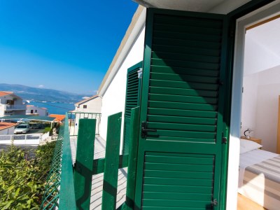 Apartment Two bedroom apartment with terrace and sea view Slatine, Čiovo A-1126-c - Outdoor photo 38