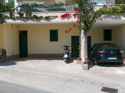 Apartment Two bedroom apartment with balcony and sea view Brela, Makarska A-2717-c - Outdoor photo 8