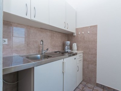 Apartment Two bedroom apartment with balcony and sea view Brela, Makarska A-2717-c - Outdoor photo 13