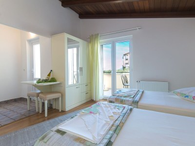 Apartment Two bedroom apartment with balcony and sea view Brela, Makarska A-2717-c - Outdoor photo 19