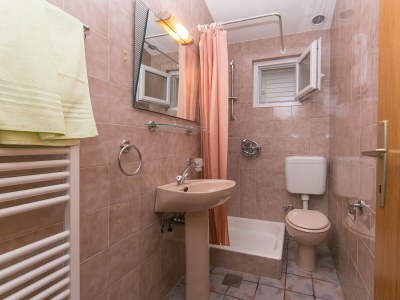 Apartment Two bedroom apartment with balcony and sea view Brela, Makarska A-2717-c - Outdoor photo 23