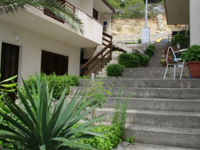 Apartment Studio flat with balcony and sea view Brela, Makarska AS-2718-a - Outdoor photo 10