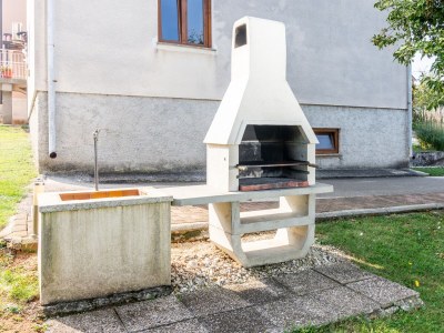 Apartment Three bedroom apartment with terrace Banjole, Pula A-2258-a - Outdoor photo 6