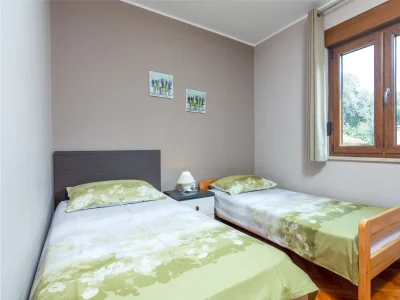 Apartment Three bedroom apartment with terrace Banjole, Pula A-2258-a - Outdoor photo 28