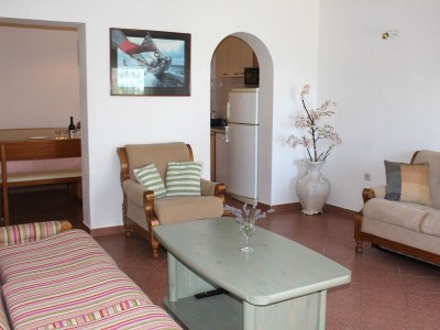 Apartment Two bedroom apartment near beach Mimice, Omiš A-2774-a - Outdoor photo 11