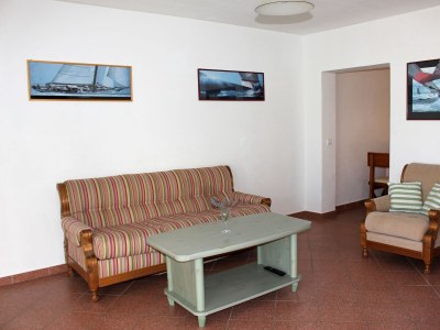 Apartment Two bedroom apartment near beach Mimice, Omiš A-2774-a - Outdoor photo 12