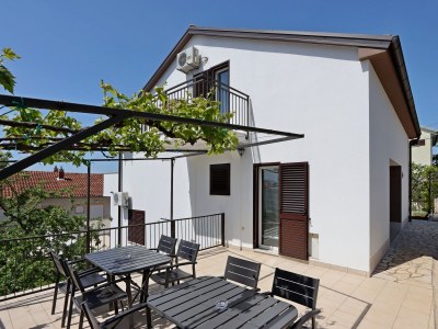 Holiday room with balcony and sea view Selce, Crikvenica S-2362-a - Outdoor photo 3