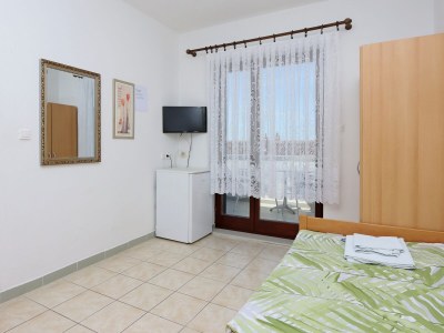 Holiday room with balcony and sea view Selce, Crikvenica S-2362-a - Outdoor photo 14