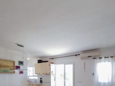 Apartment Three bedroom apartment with terrace and sea view Mimice, Omiš A-14230-a - Outdoor photo 7