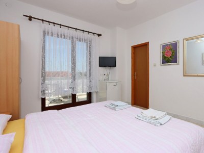 Holiday room with balcony and sea view Selce, Crikvenica S-2362-b - Outdoor photo 13