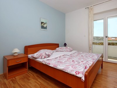 Apartment Two bedroom apartment with terrace and sea view Barbat, Rab A-14247-a - Outdoor photo 20