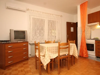 Apartment One bedroom apartment with terrace Mali Lošinj, Lošinj A-2486-a - Outdoor photo 9