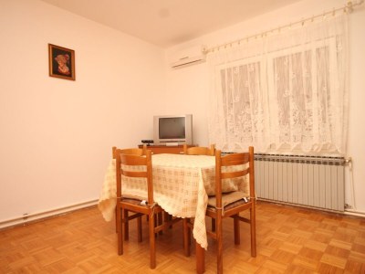 Apartment One bedroom apartment with terrace Mali Lošinj, Lošinj A-2486-a - Outdoor photo 10