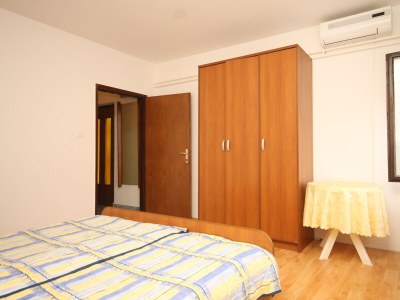 Apartment One bedroom apartment with terrace Mali Lošinj, Lošinj A-2486-a - Outdoor photo 13