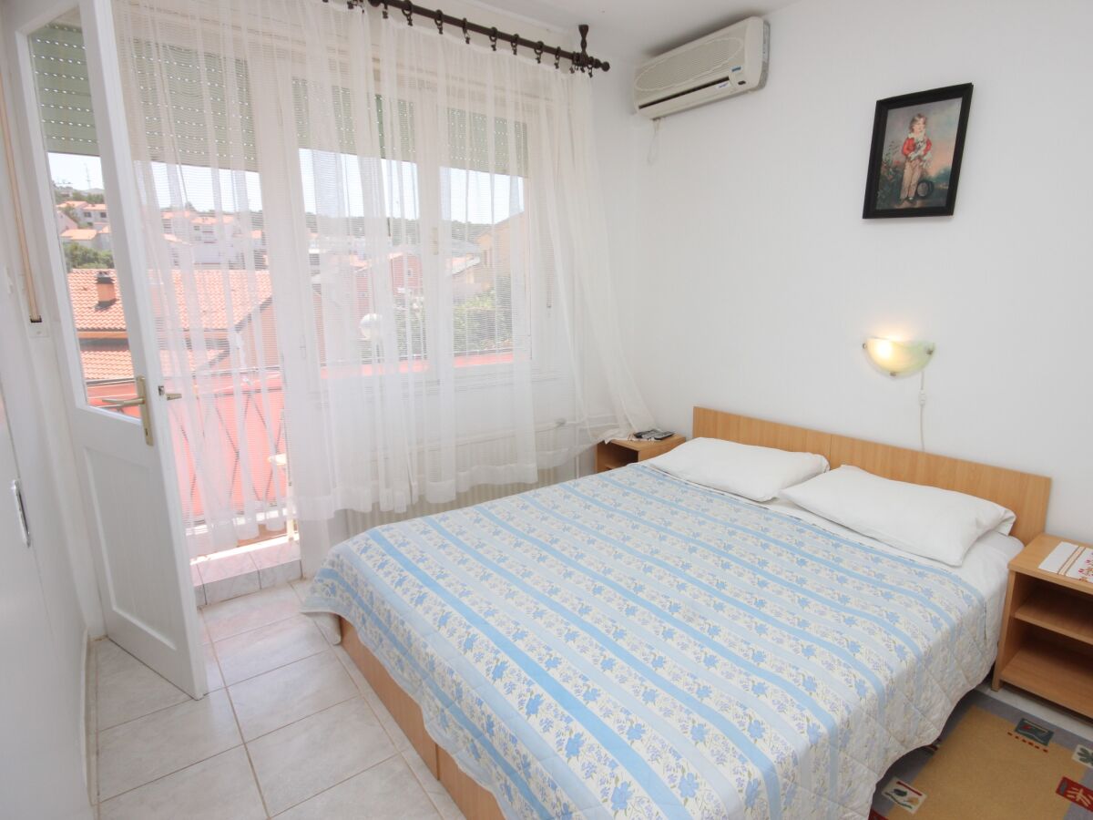 Holiday room with balcony Mali Lošinj, Lošinj S-2486-c