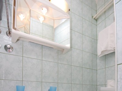 Holiday room with balcony Mali Lošinj, Lošinj S-2486-c - Outdoor photo 12