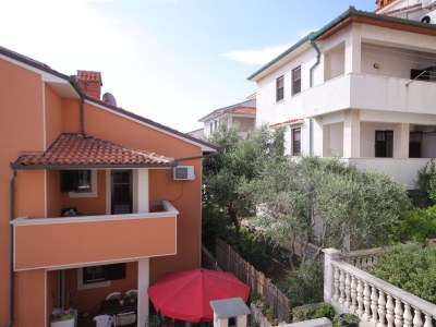 Apartment One bedroom apartment with terrace and sea view Mali Lošinj, Lošinj A-2505-b - Outdoor photo 36