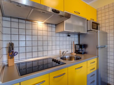 Apartment Two bedroom apartment with terrace and sea view Mali Lošinj, Lošinj A-2505-c - Outdoor photo 23