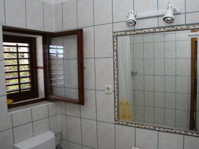 Apartment One bedroom apartment with balcony and sea view Bol, Brač A-2899-c - Outdoor photo 17