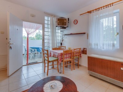 Apartment One bedroom apartment with terrace and sea view Nerezine, Lošinj A-2516-a - Outdoor photo 12