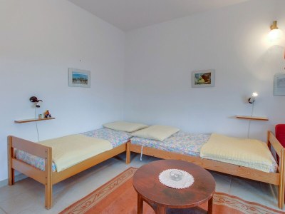 Apartment One bedroom apartment with terrace and sea view Nerezine, Lošinj A-2516-a - Outdoor photo 13